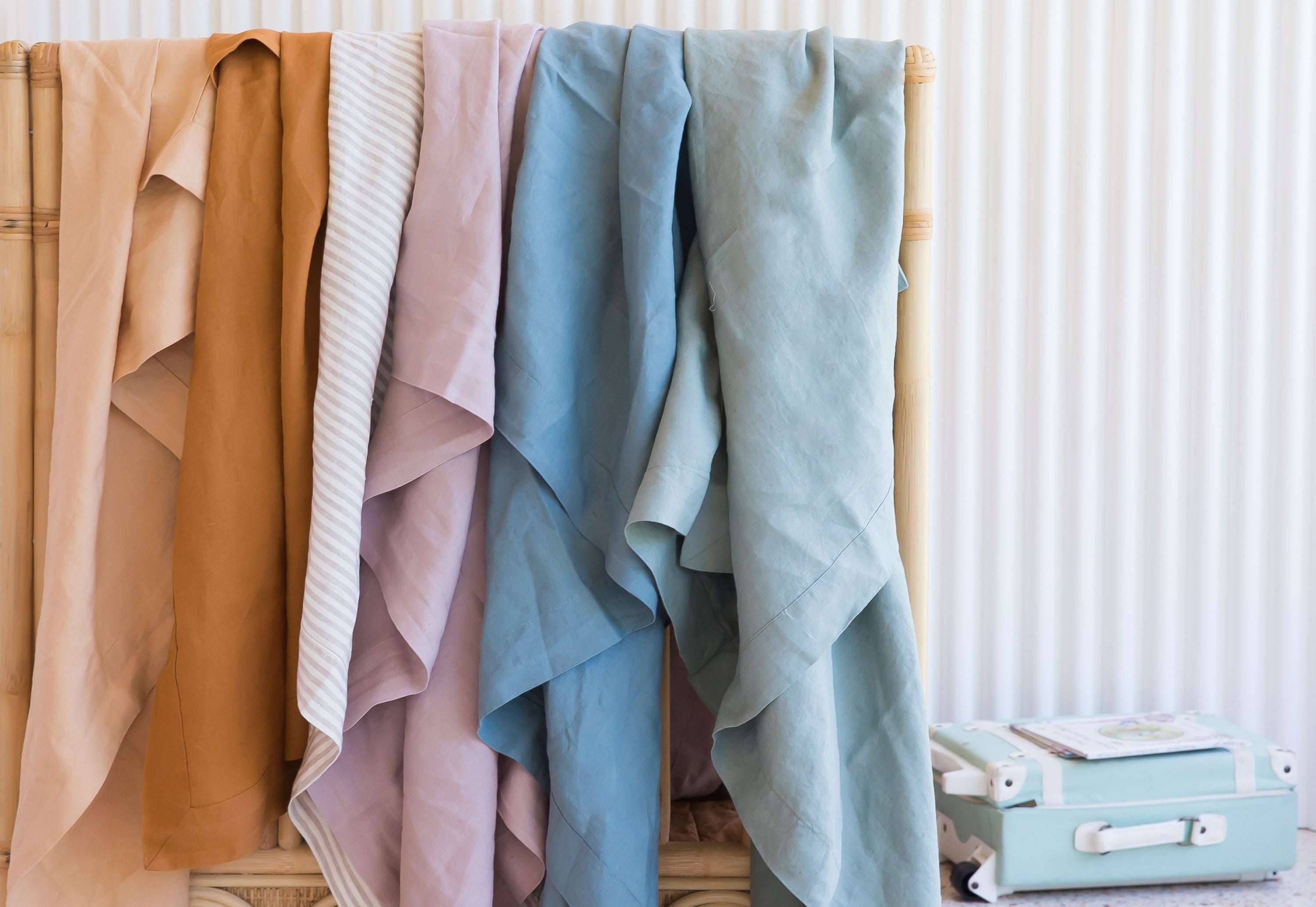 Steps on How to Swaddle a Baby and Why You Should Do It - Petite Co au