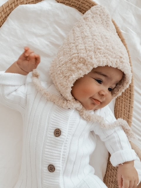 BONNETS, BEANIES AND BOOTIES