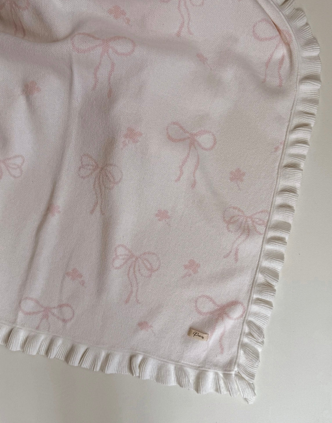 FLORAL BOW BLANKET | MILK + BABY PINK