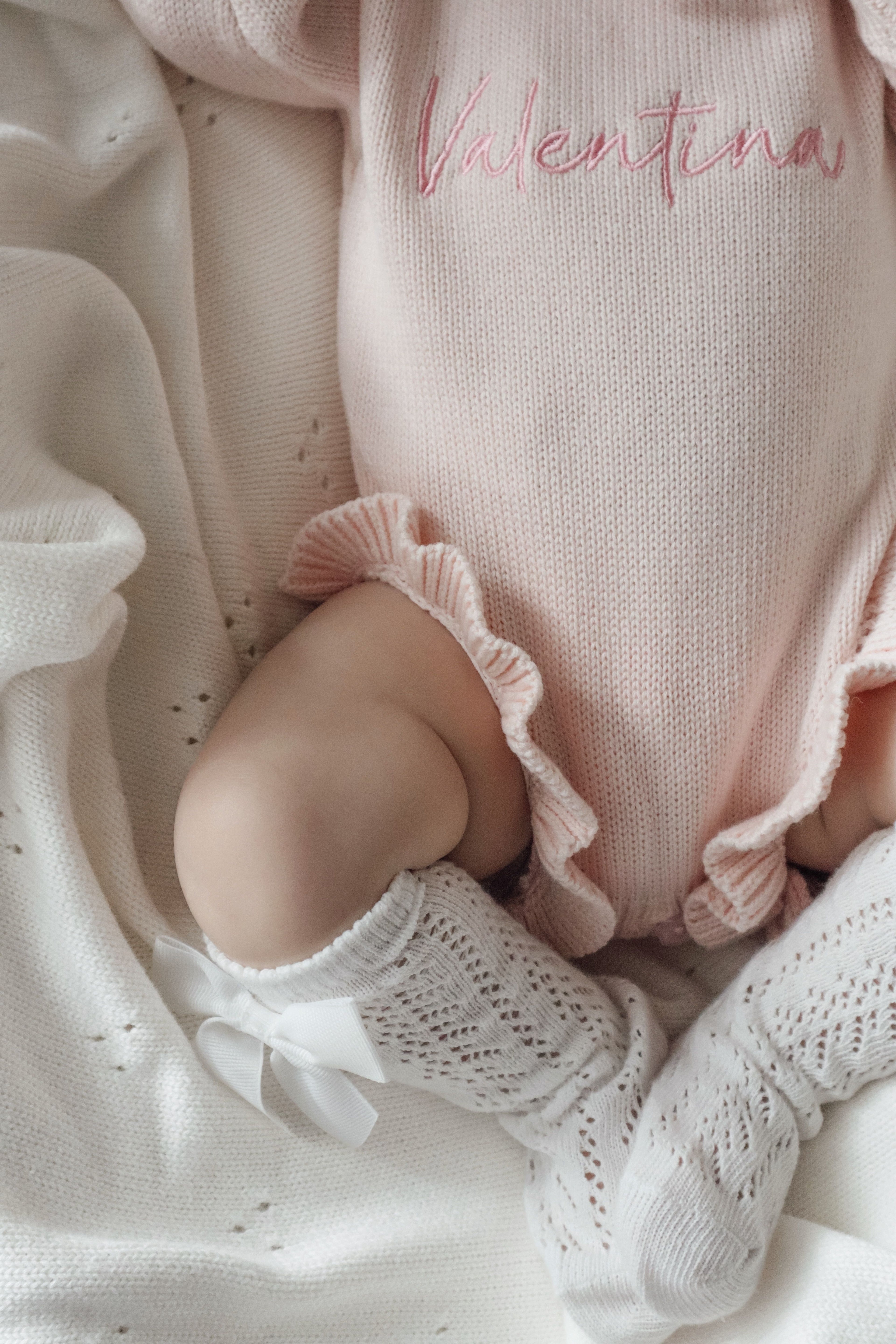 CLASSIC BIRTH ANNOUNCEMENT FRILL ROMPER - BABY PINK