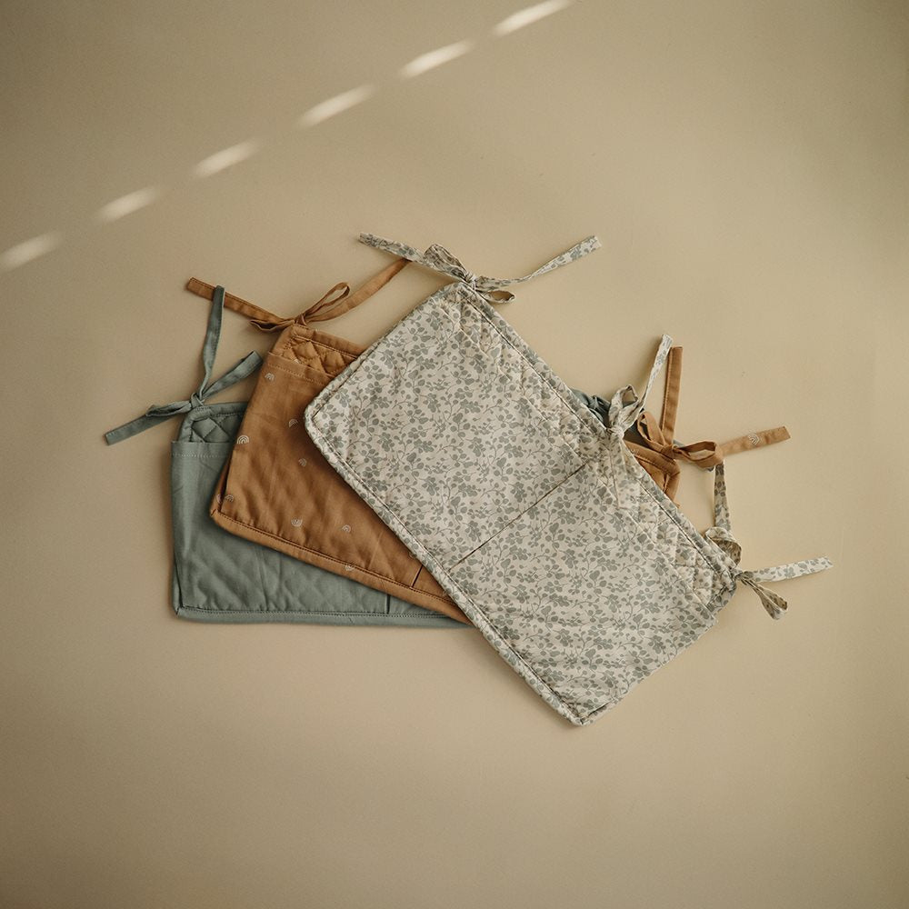 CRIB POCKET - ROMAN GREEN