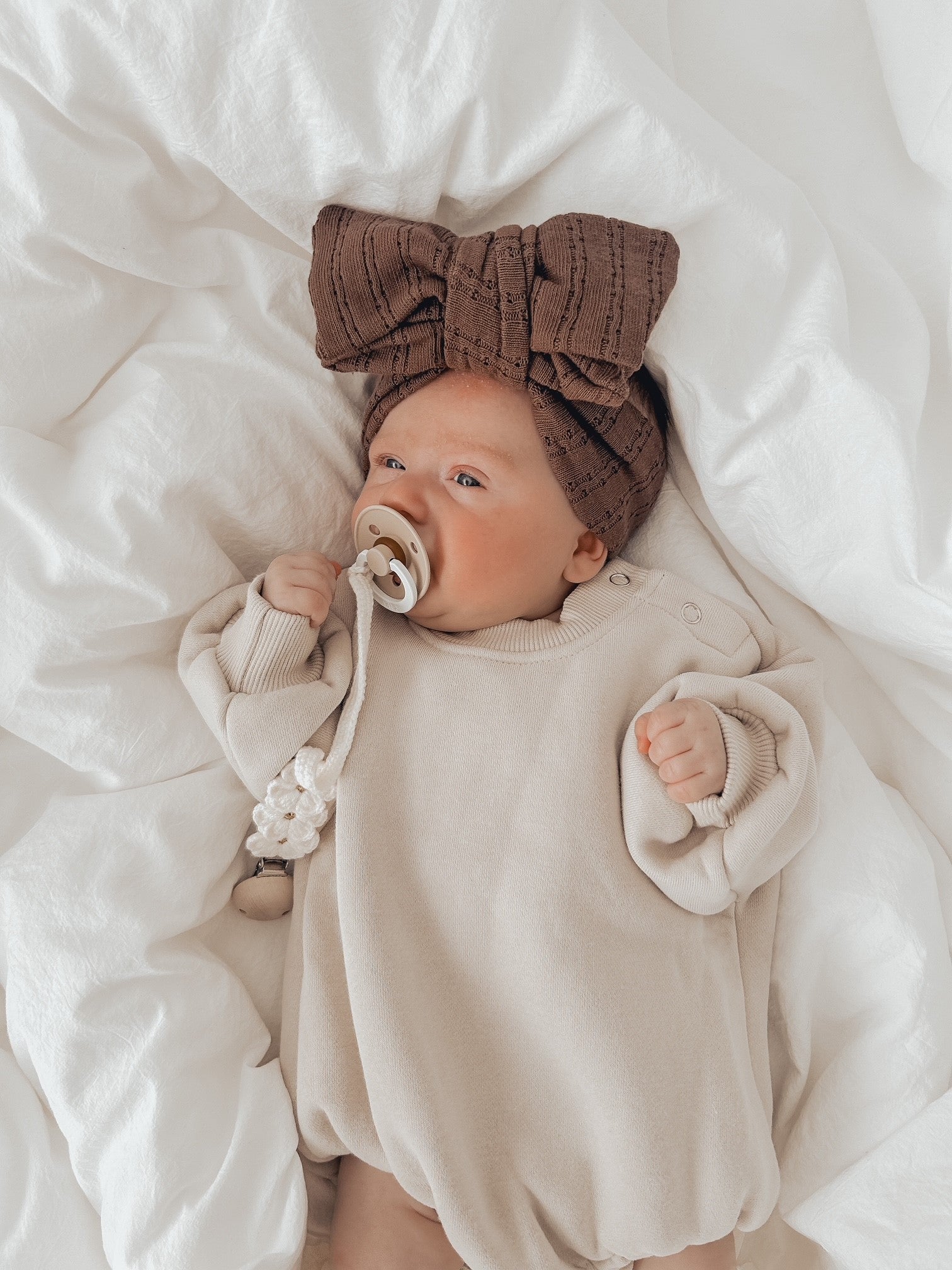 POINTELLE TOPKNOT BOW HEADBAND - CHOCOLATE