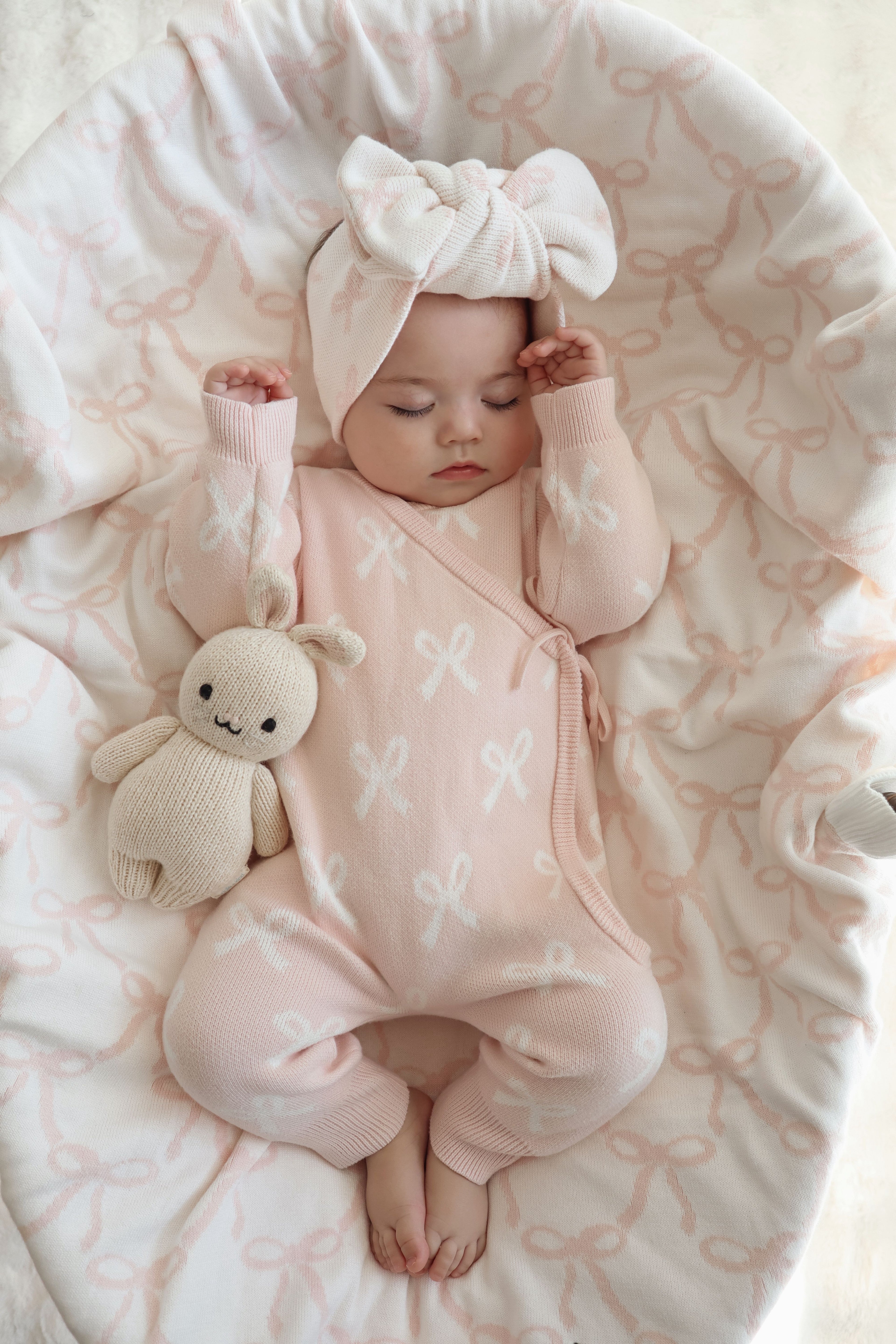 FRILL RIBBON BOW BLANKET | REVERSIBLE