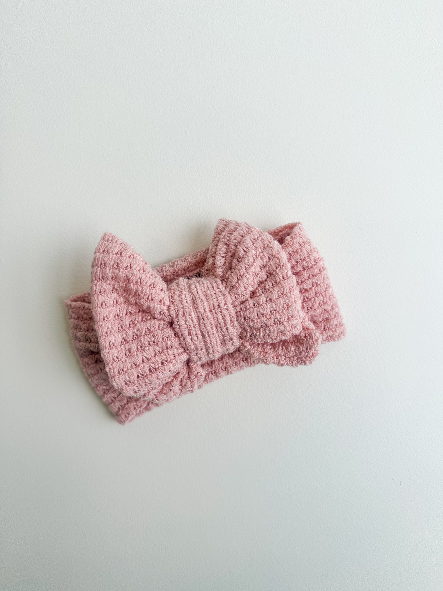 ELISSA WAFFLE KNIT BOW HEADBAND - DUSTY PINK