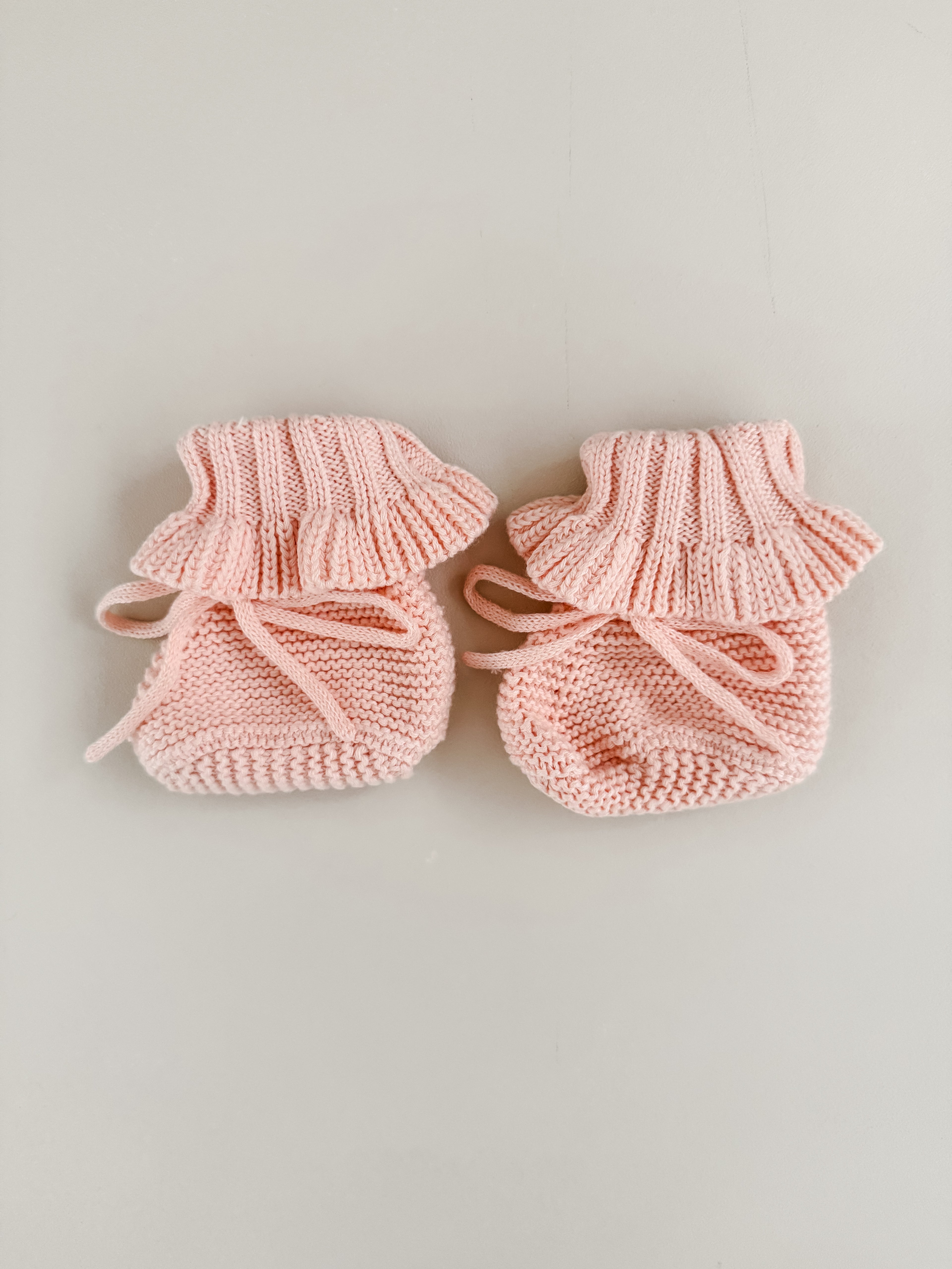 BOOTIES | FRILL | PEACH