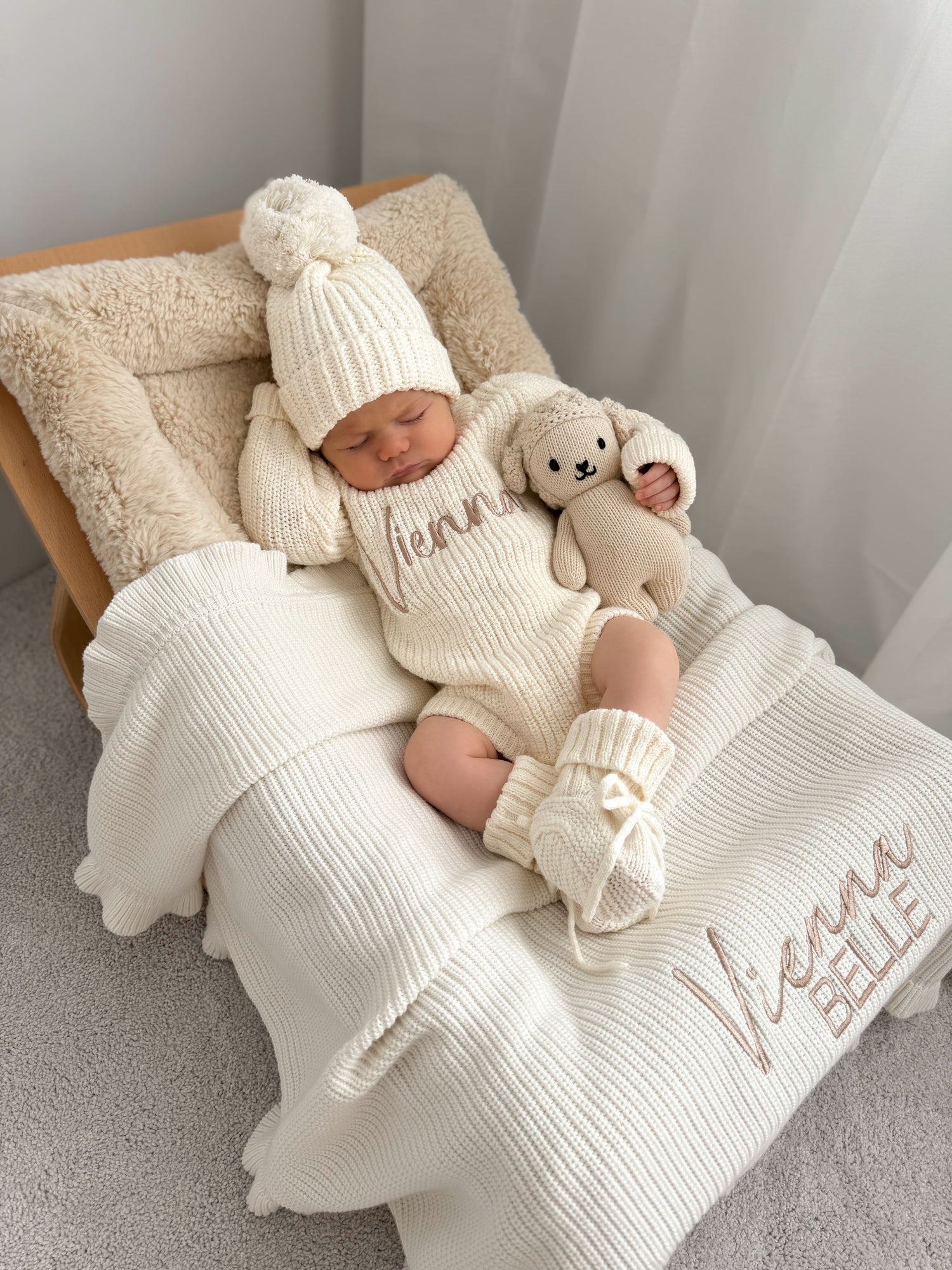 CHUNKY TEXTURED KNIT BEANIE | IVORY