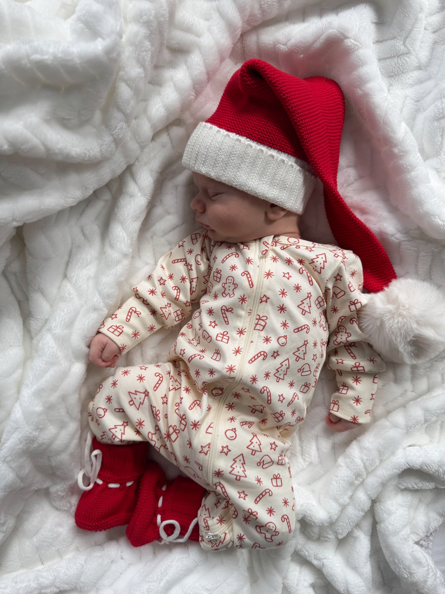 CHRISTMAS PRINT ONESIE