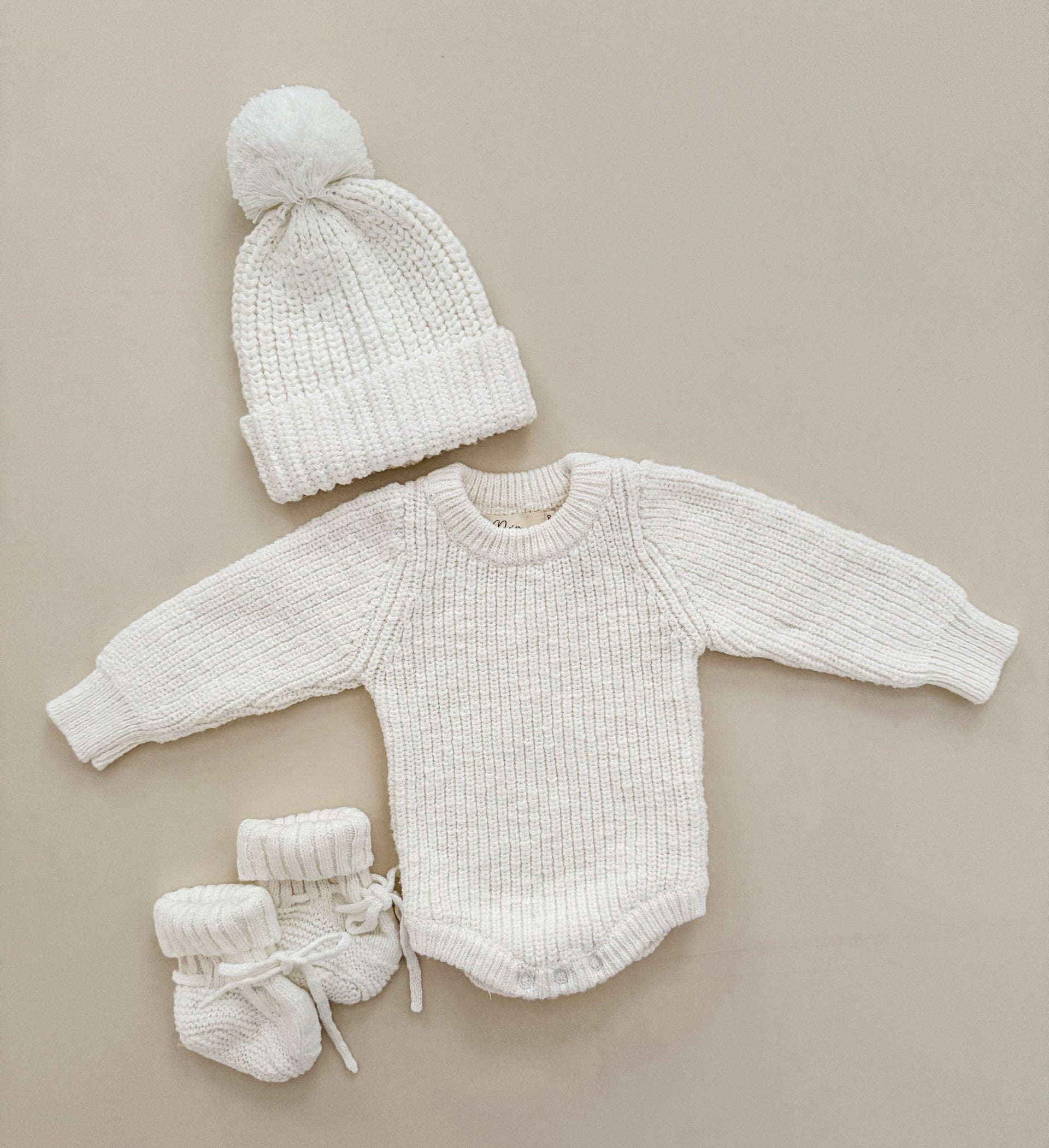 CHUNKY TEXTURED KNIT ROMPER | SNOW