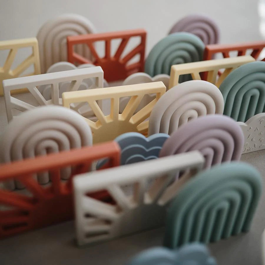 MUSHIE SUN TEETHER | SHIFTING SAND