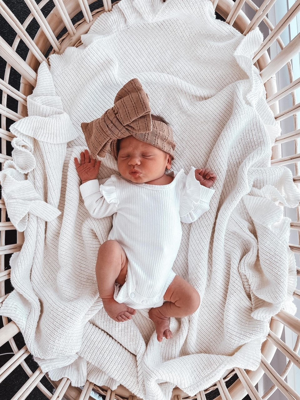 POINTELLE TOPKNOT BOW HEADBAND - MOCHA