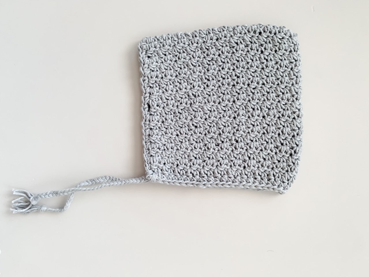 CROCHET BABY HAT / BONNET - 3-6 MONTHS (VARIOUS COLOURS)