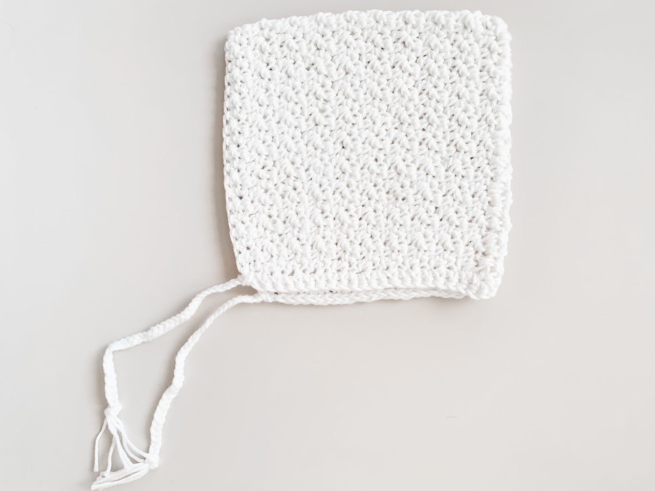 CROCHET BABY HAT / BONNET - 6-12 MONTHS