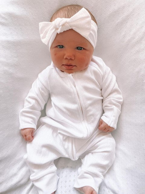 RIBBED PETITE BOW HEADBAND - WARM WHITE