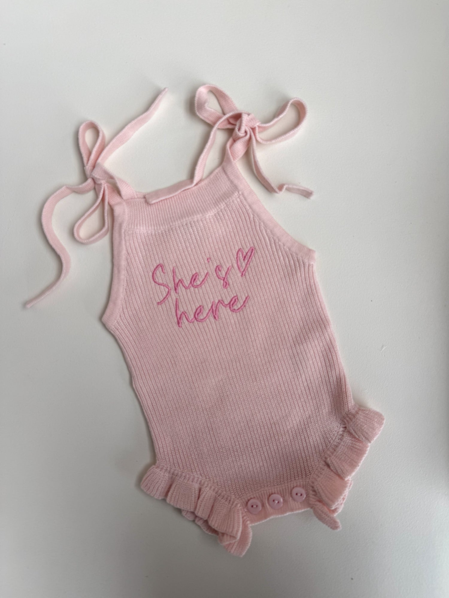 THIN RIB FRILL ROMPER - BABY PINK