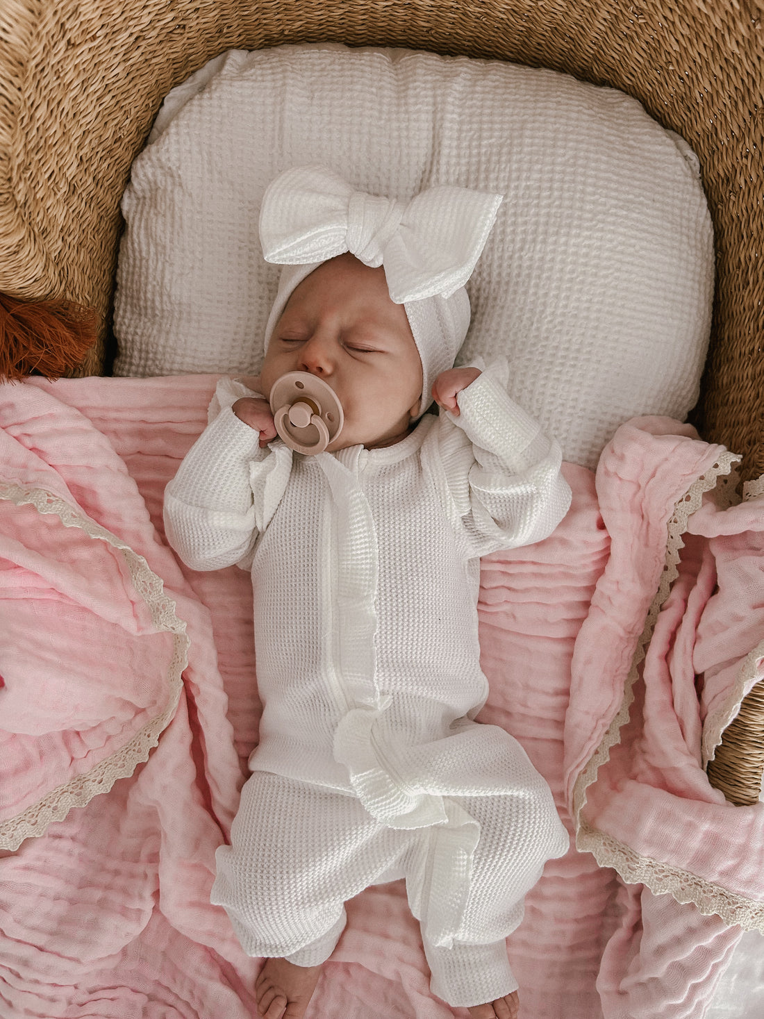 FLUTTER RUFFLE WAFFLE ONESIE | WHITE