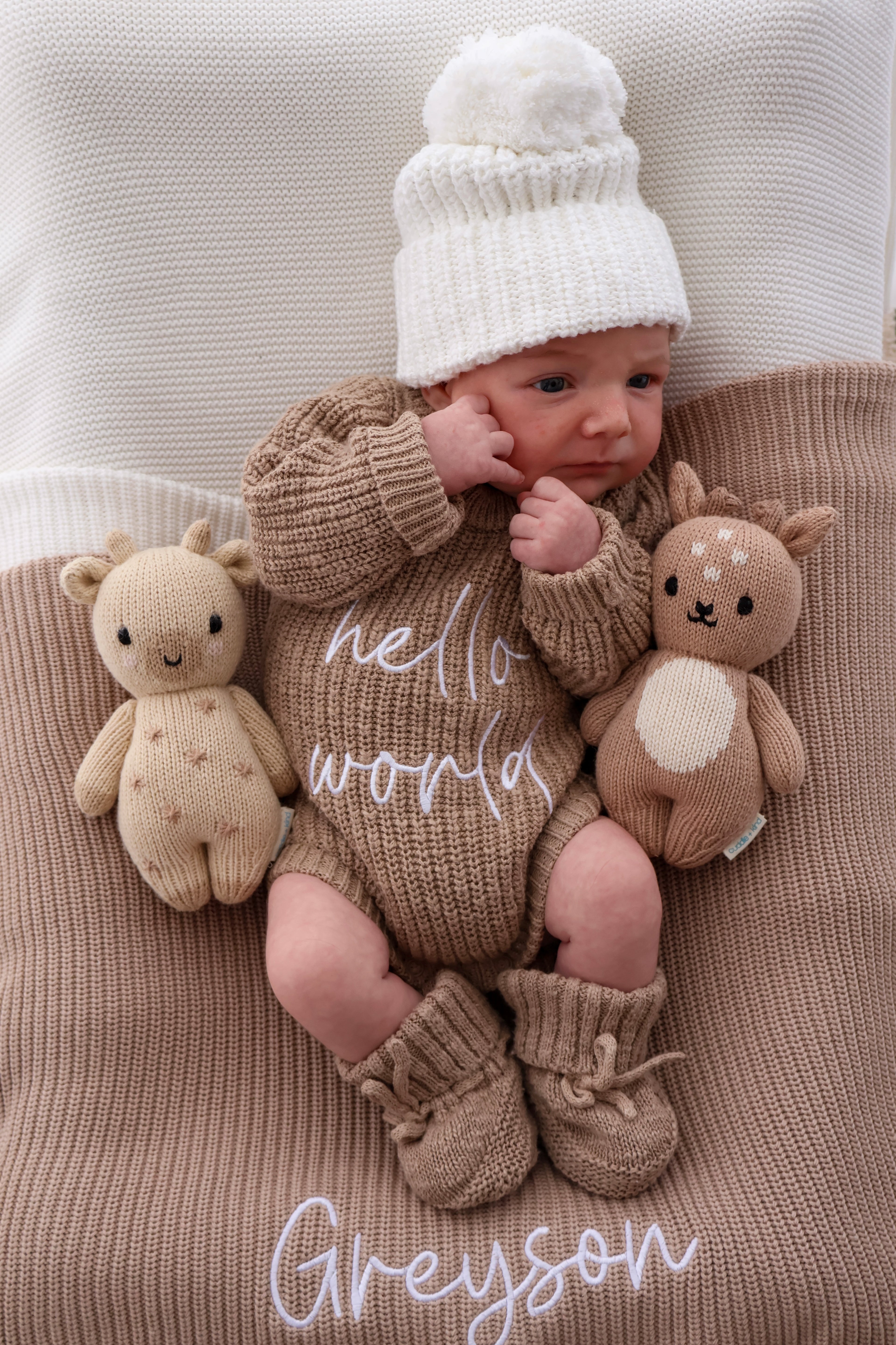 HELLO WORLD TEXTURED ROMPER | BROWN