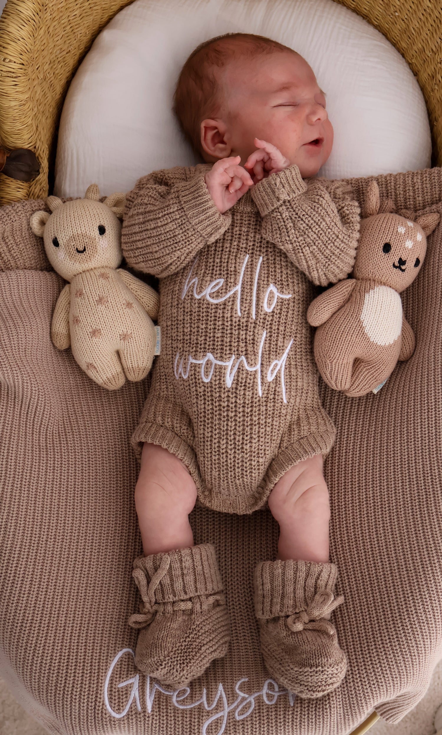 HELLO WORLD TEXTURED ROMPER | BROWN