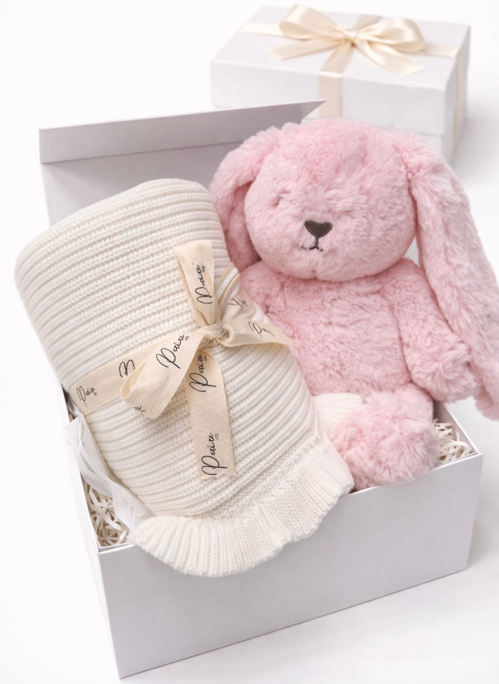 MILK FRILL BLANKET + PINK BUNNY GIFT BOX