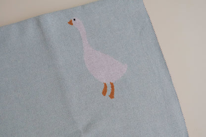GOOSE BLANKET