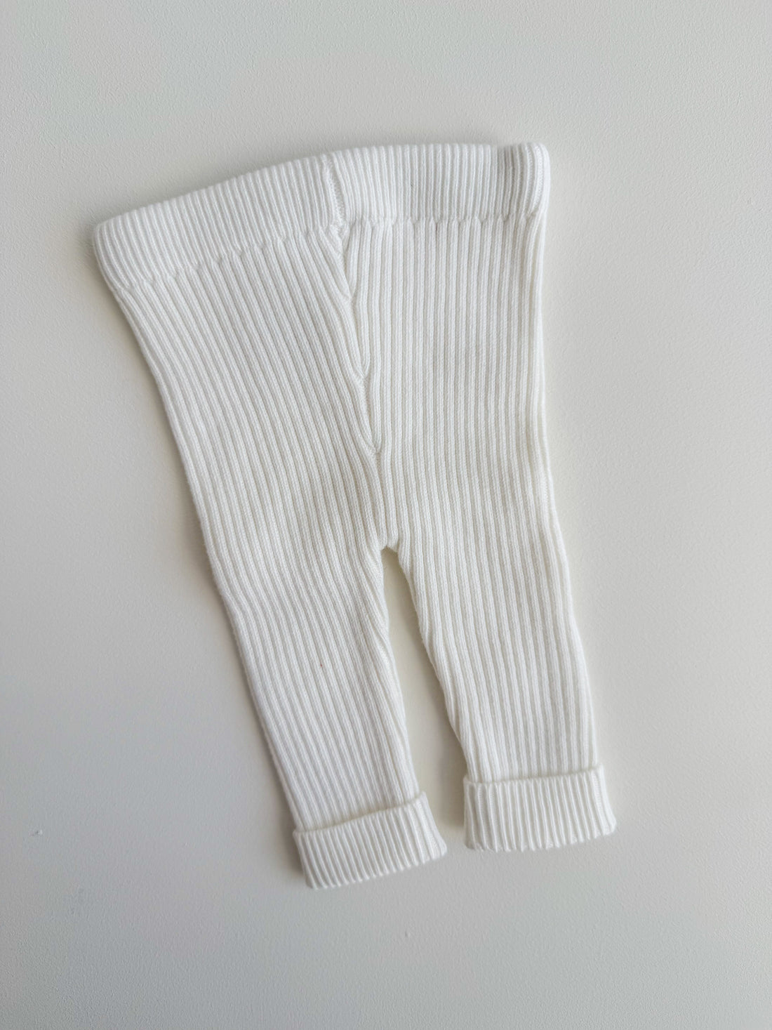 LEGGINGS | MILK