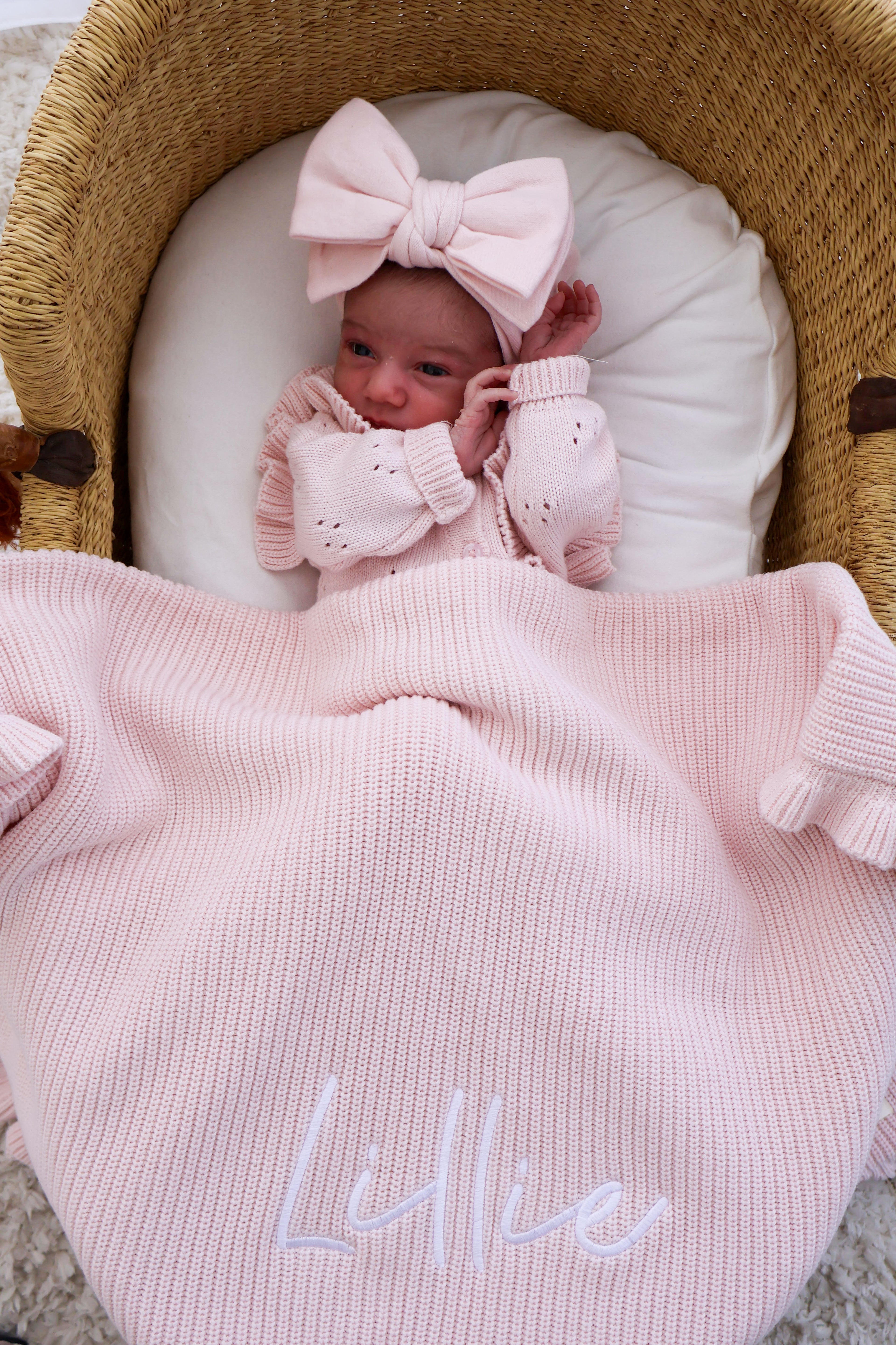 FRILL BABY BLANKET | BABY PINK