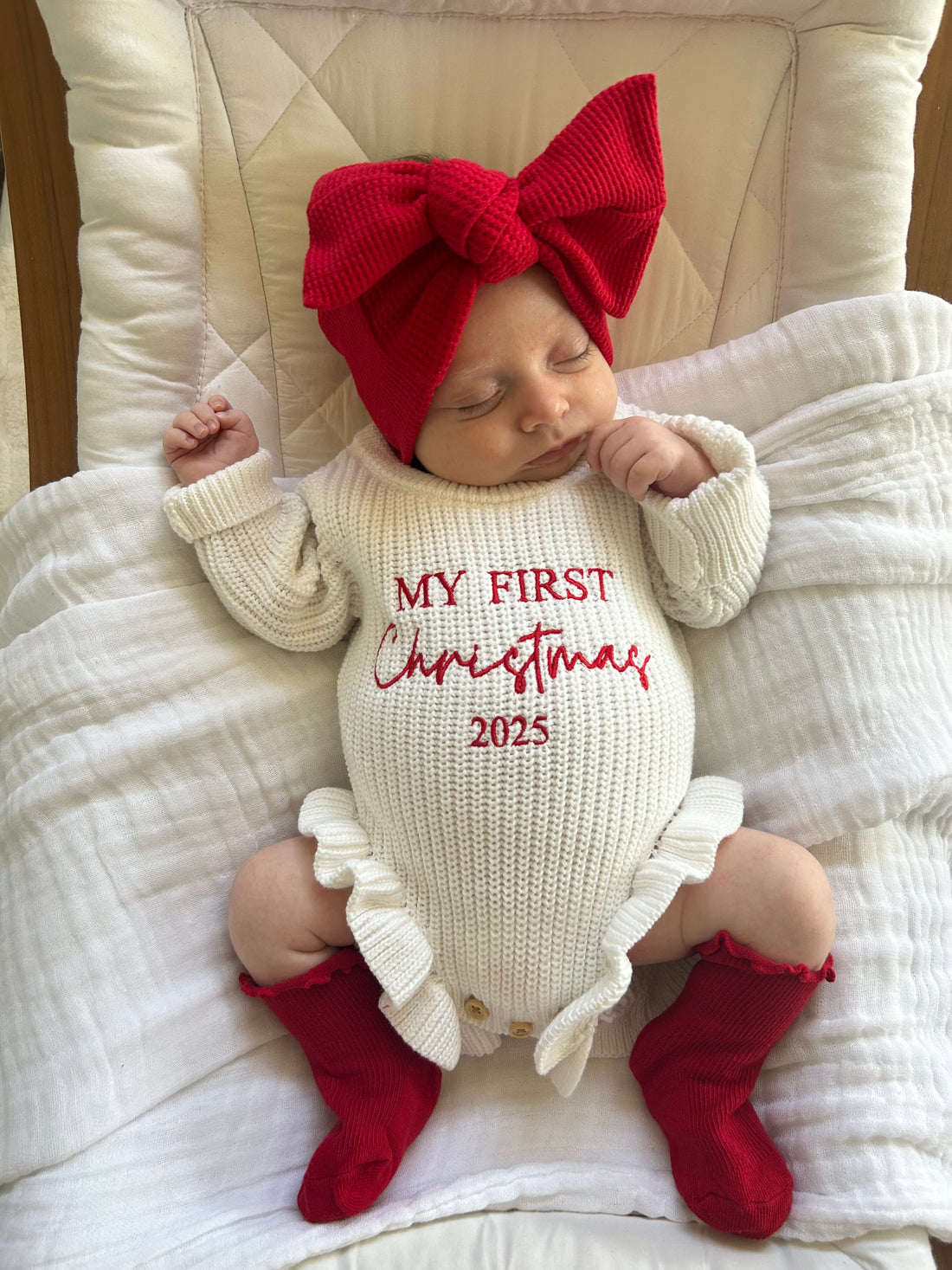 RUFFLE SOCKS - RED