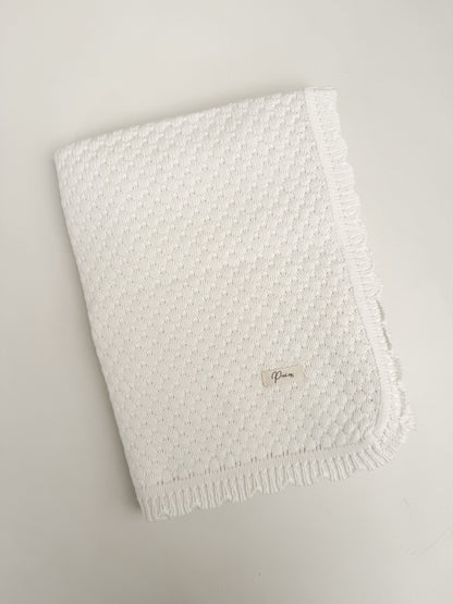SCALLOP HEIRLOOM BLANKET | MILK
