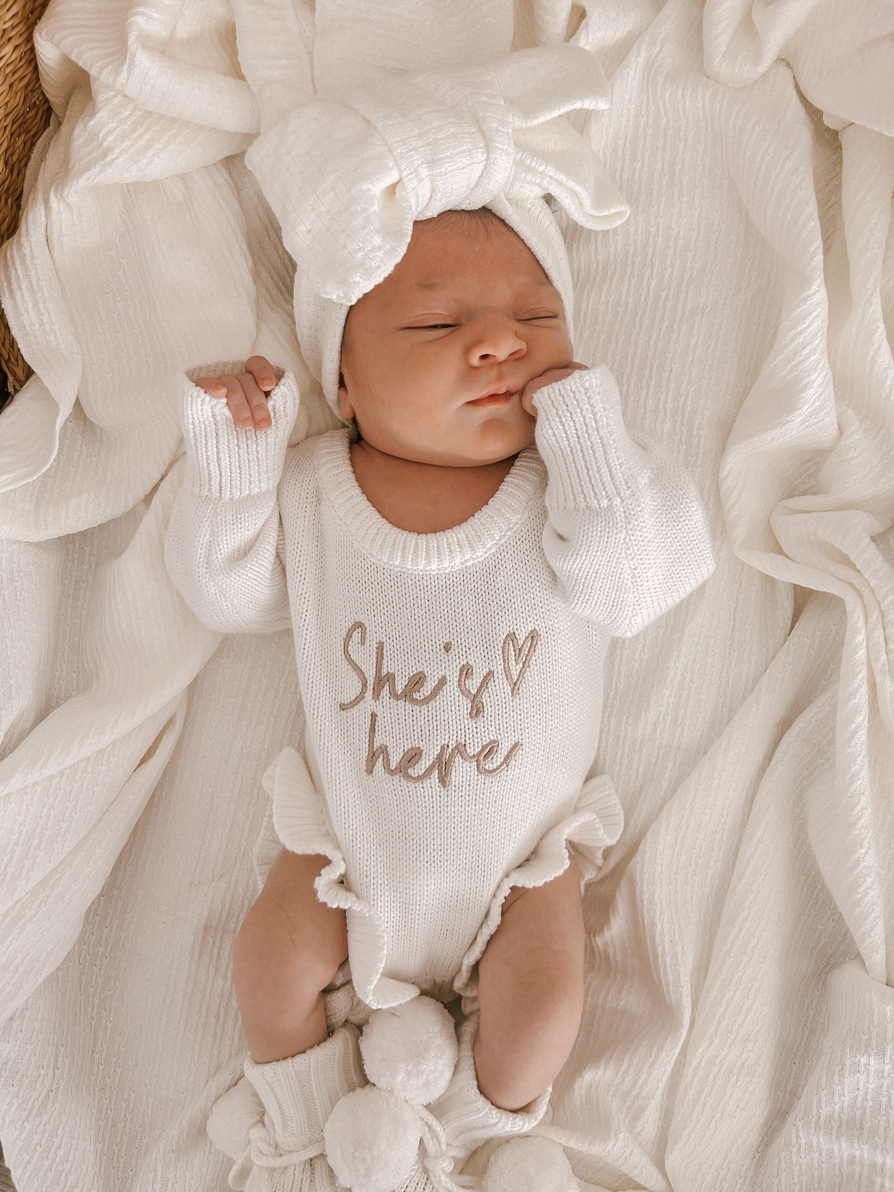 CLASSIC BIRTH ANNOUNCEMENT FRILL ROMPER - MILK