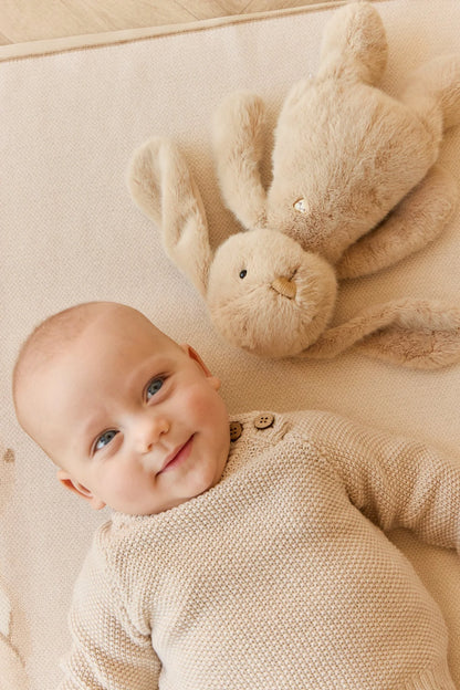 SNUGGLE BUNNIES | PENELOPE | CARAMEL