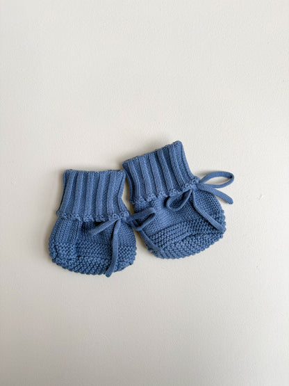 CUFF NEWBORN LACE BOOTIES - COBALT BLUE