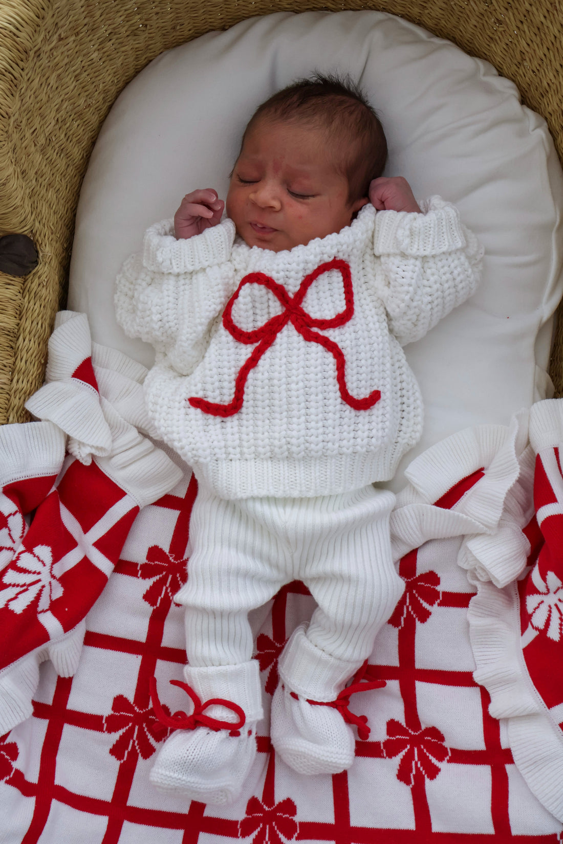 CHUNKY KNIT JUMPER | MILK - RED BOW