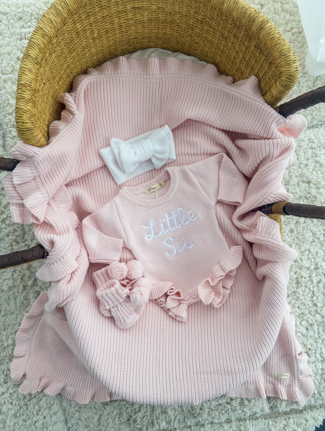 FRILL BABY BLANKET | BABY PINK
