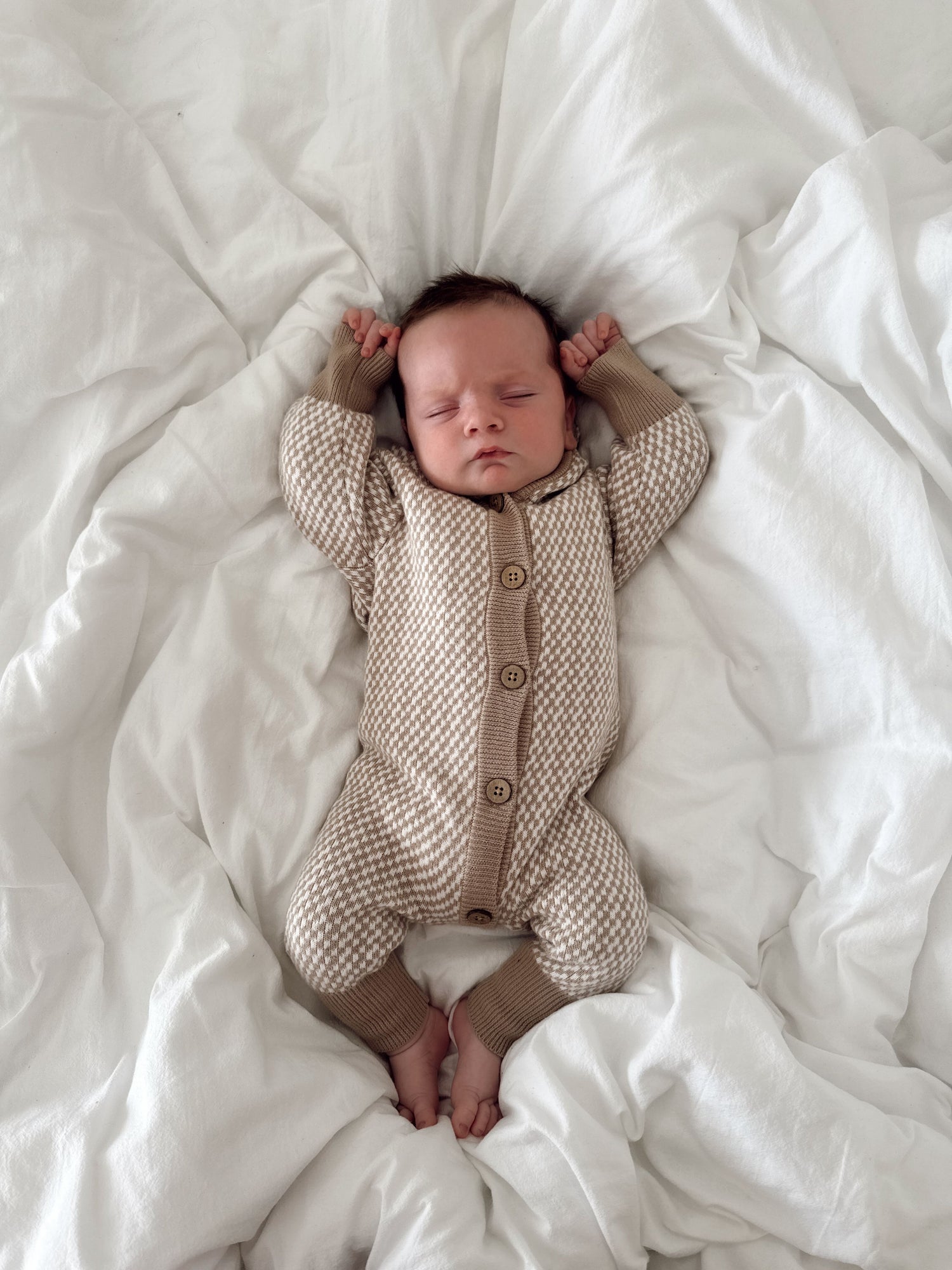 HOUNDSTOOTH HOODED BUTTON ROMPER