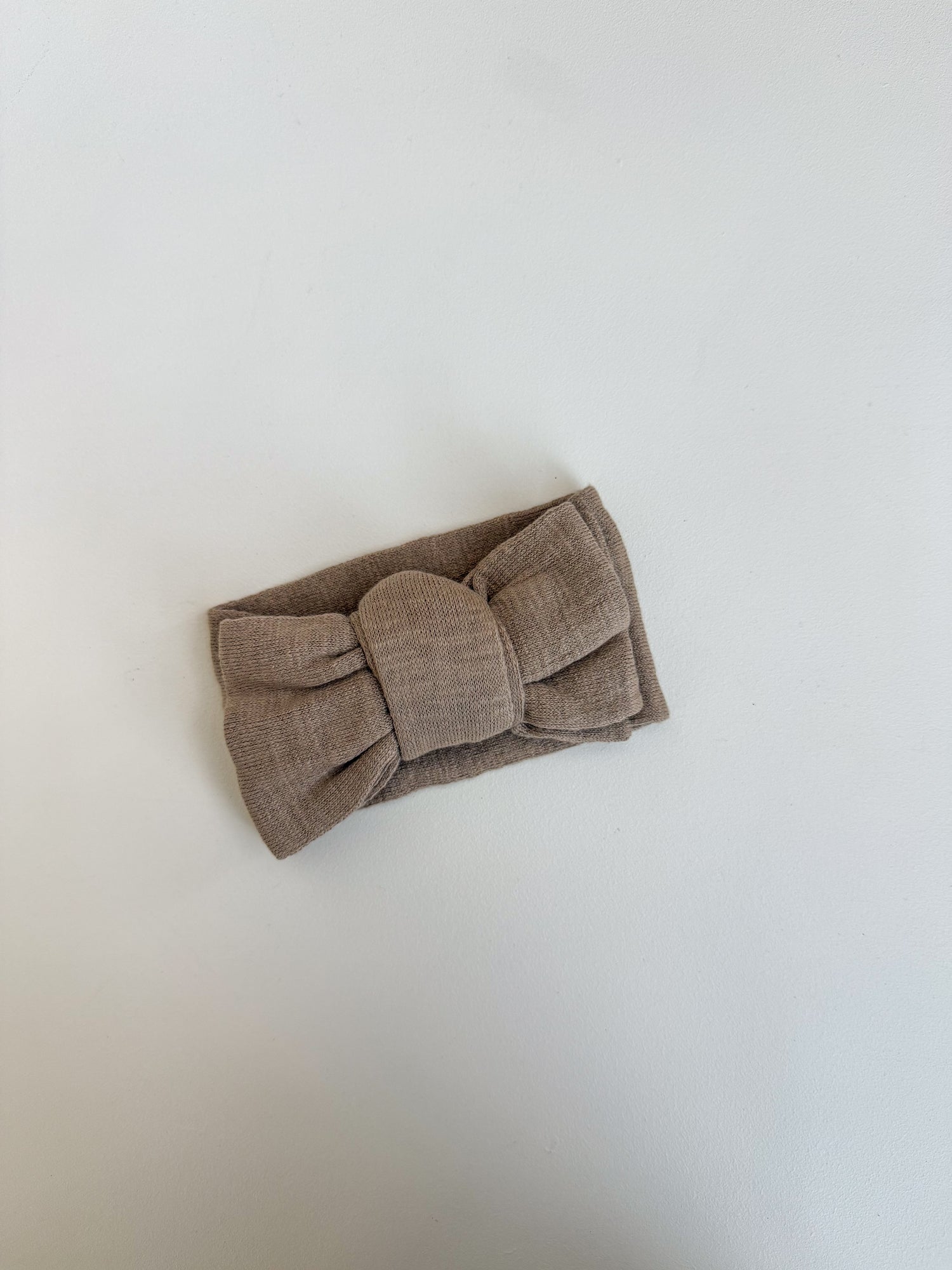 FINE KNIT BOW | TEXTURED BROWN