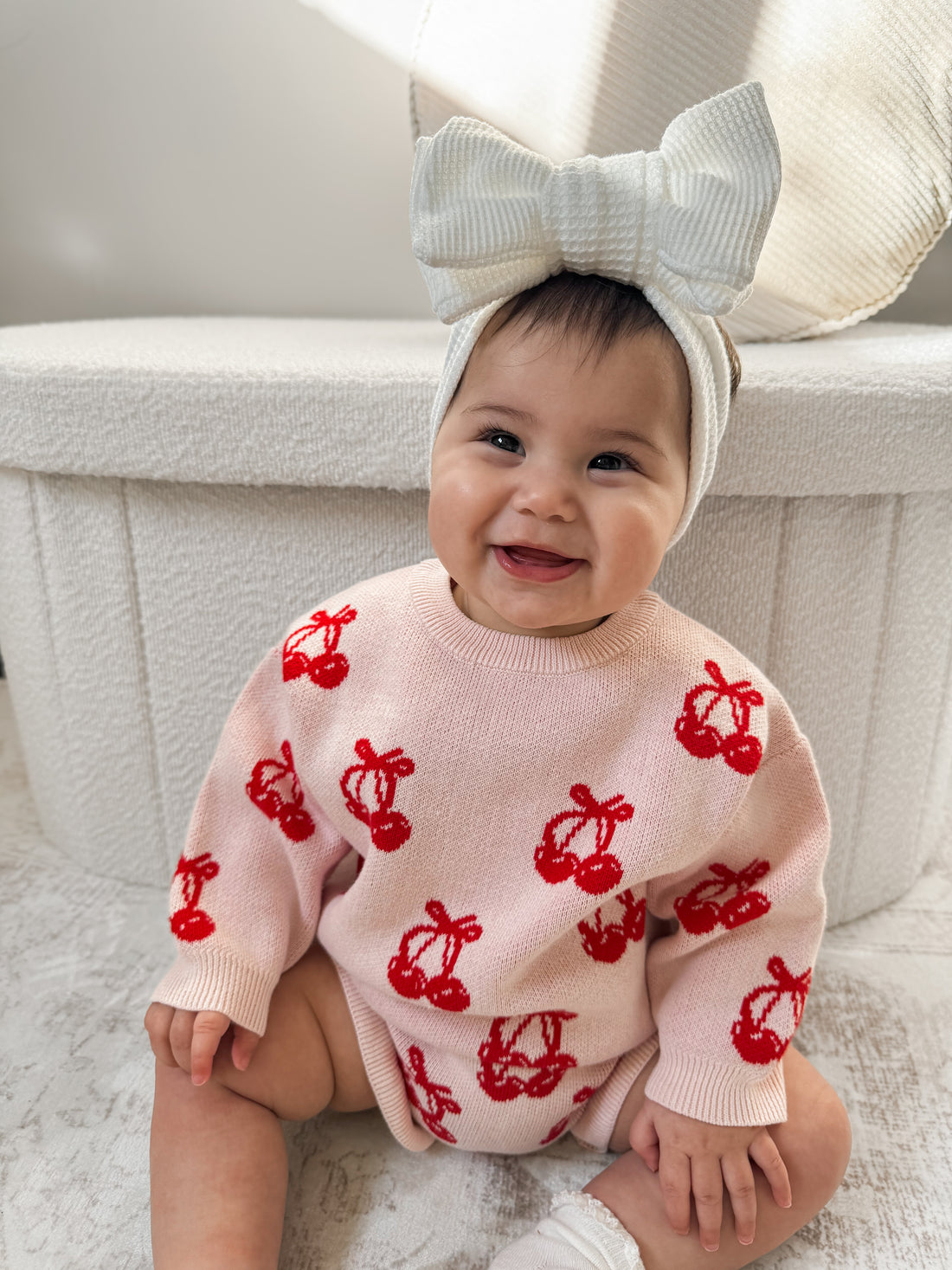 CHERRY BOW JUMPER