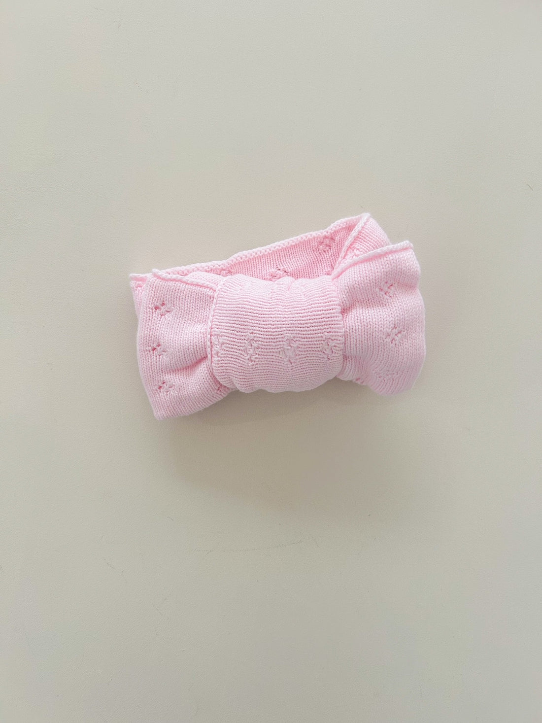 OVERSIZED POINTELLE BOW - BABY PINK