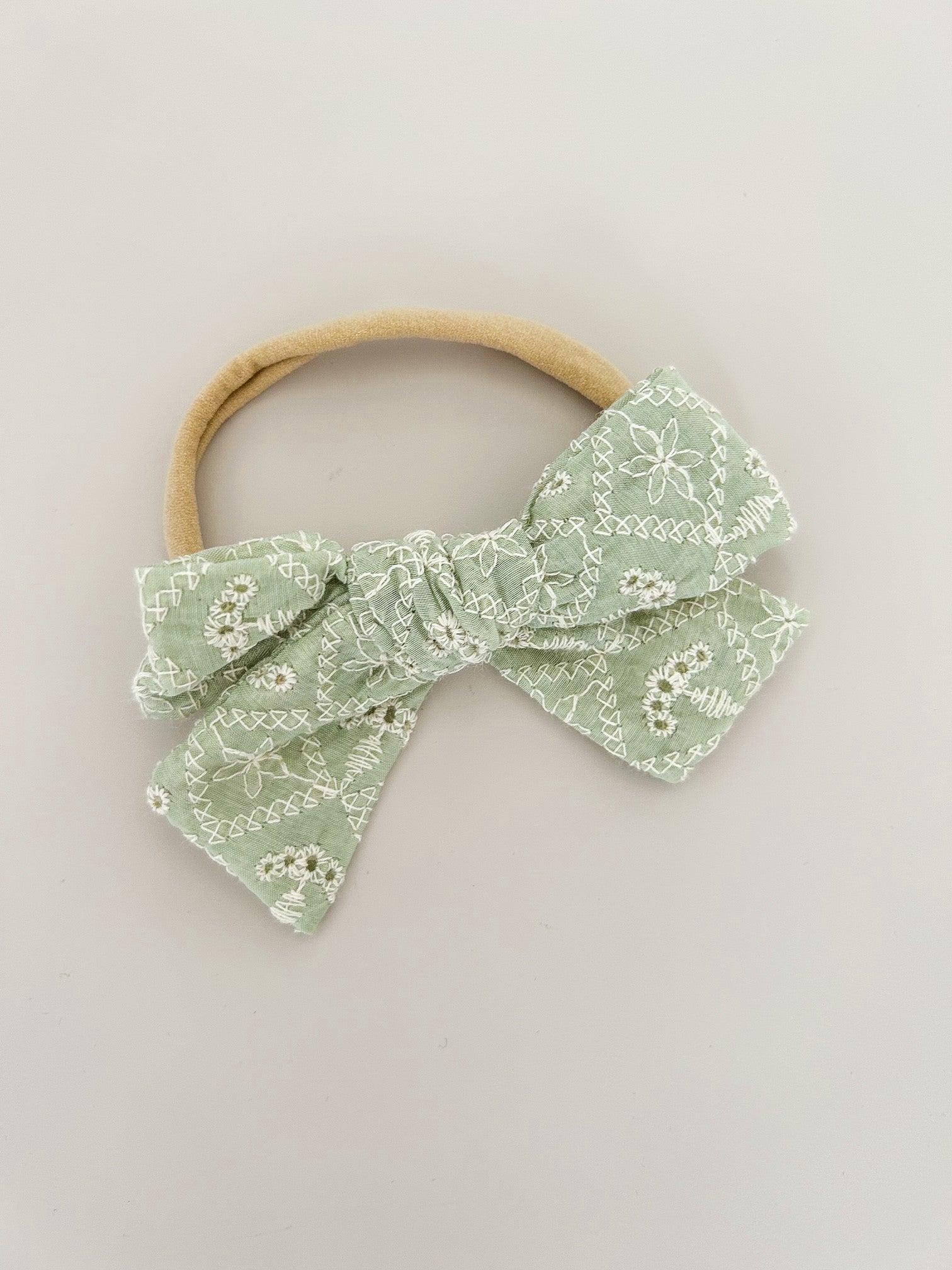 FLORAL EMBROIDERY BOW HEADBAND - SAGE