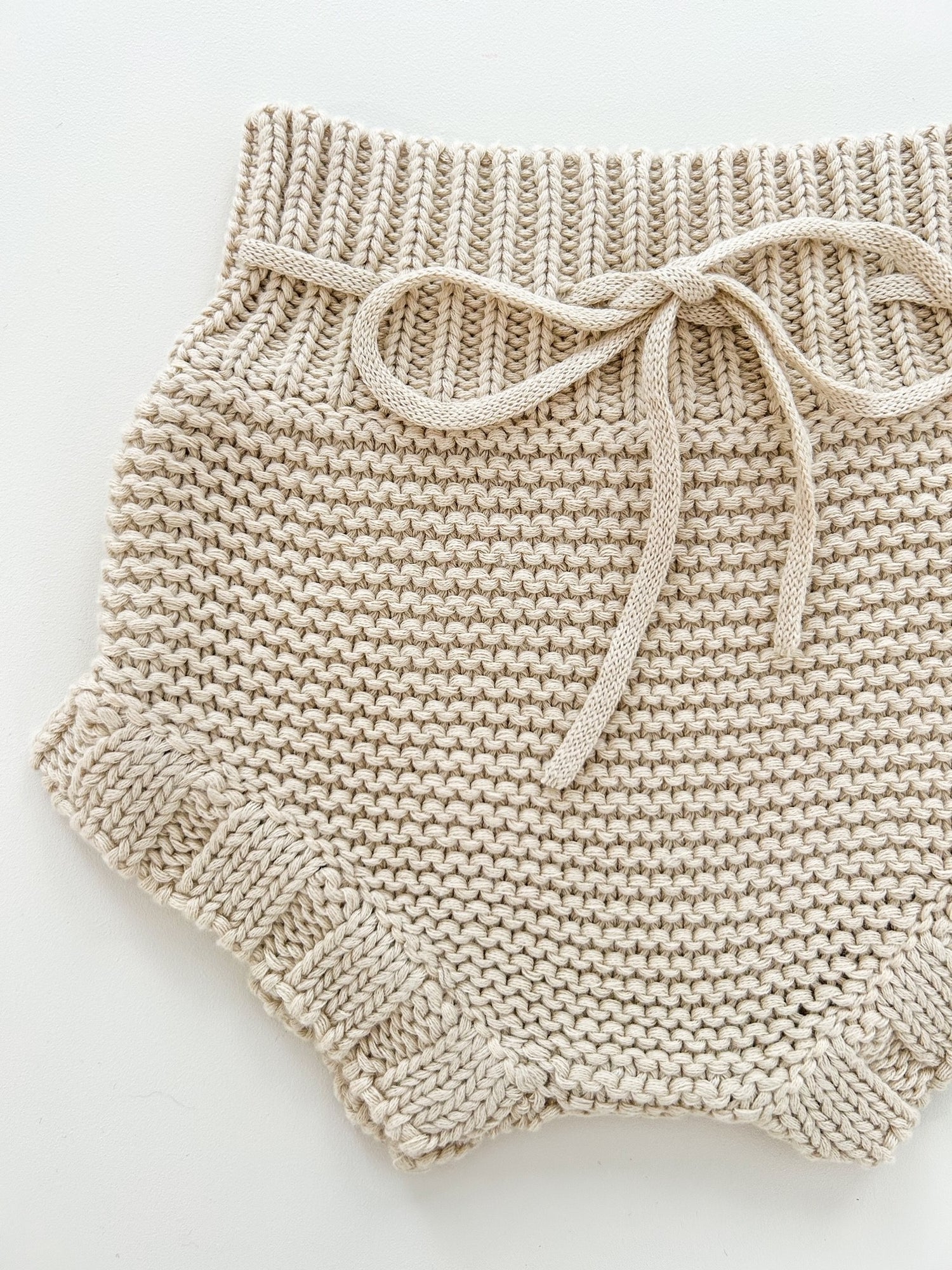KNIT BLOOMERS - BEIGE